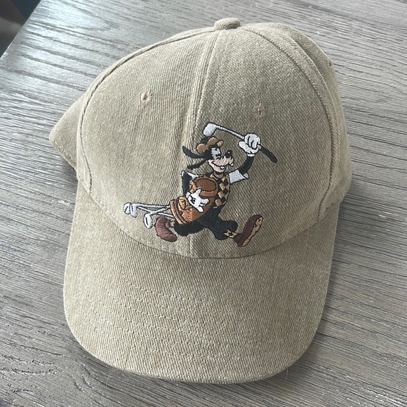 Disney Other - Vintage 90’s Disney Goofy Embroidered Golf Hat